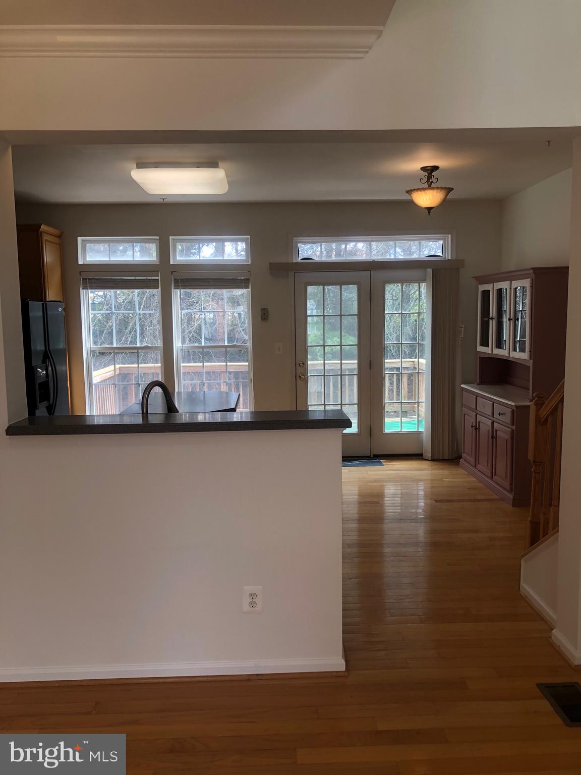 GLEN OAKS CONDOMINIUM - Residential