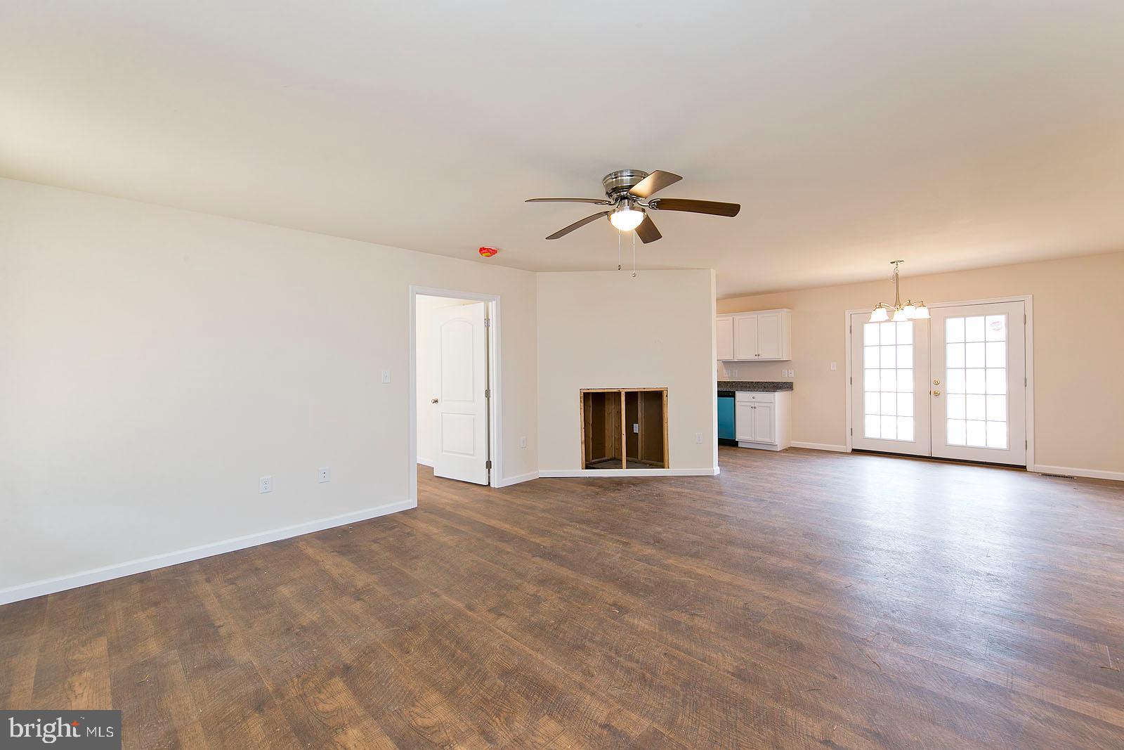 SHEN FARMS MT LAKE - Residential