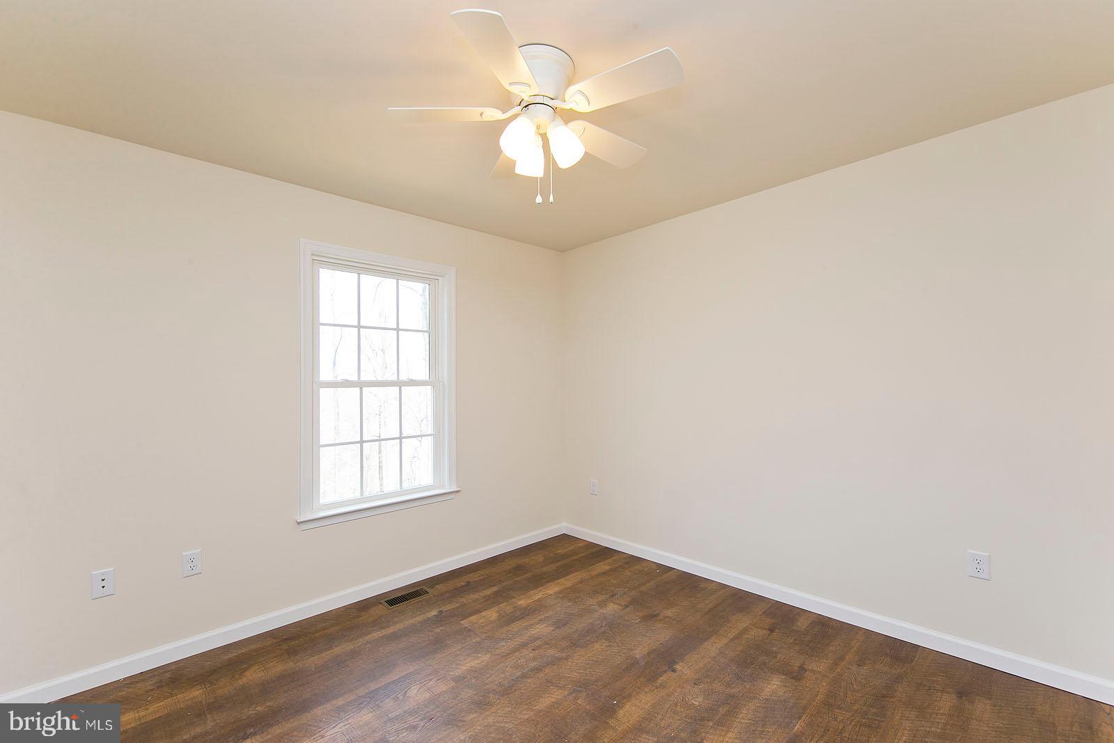 SHEN FARMS MT LAKE - Residential