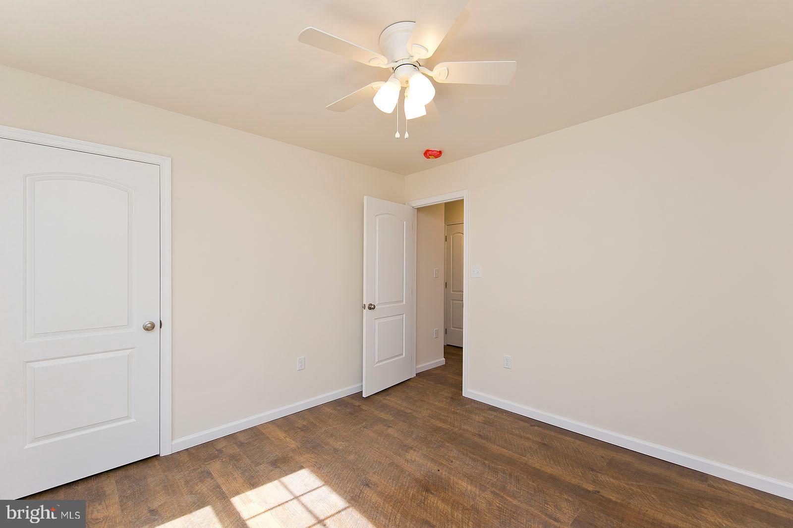 SHEN FARMS MT LAKE - Residential