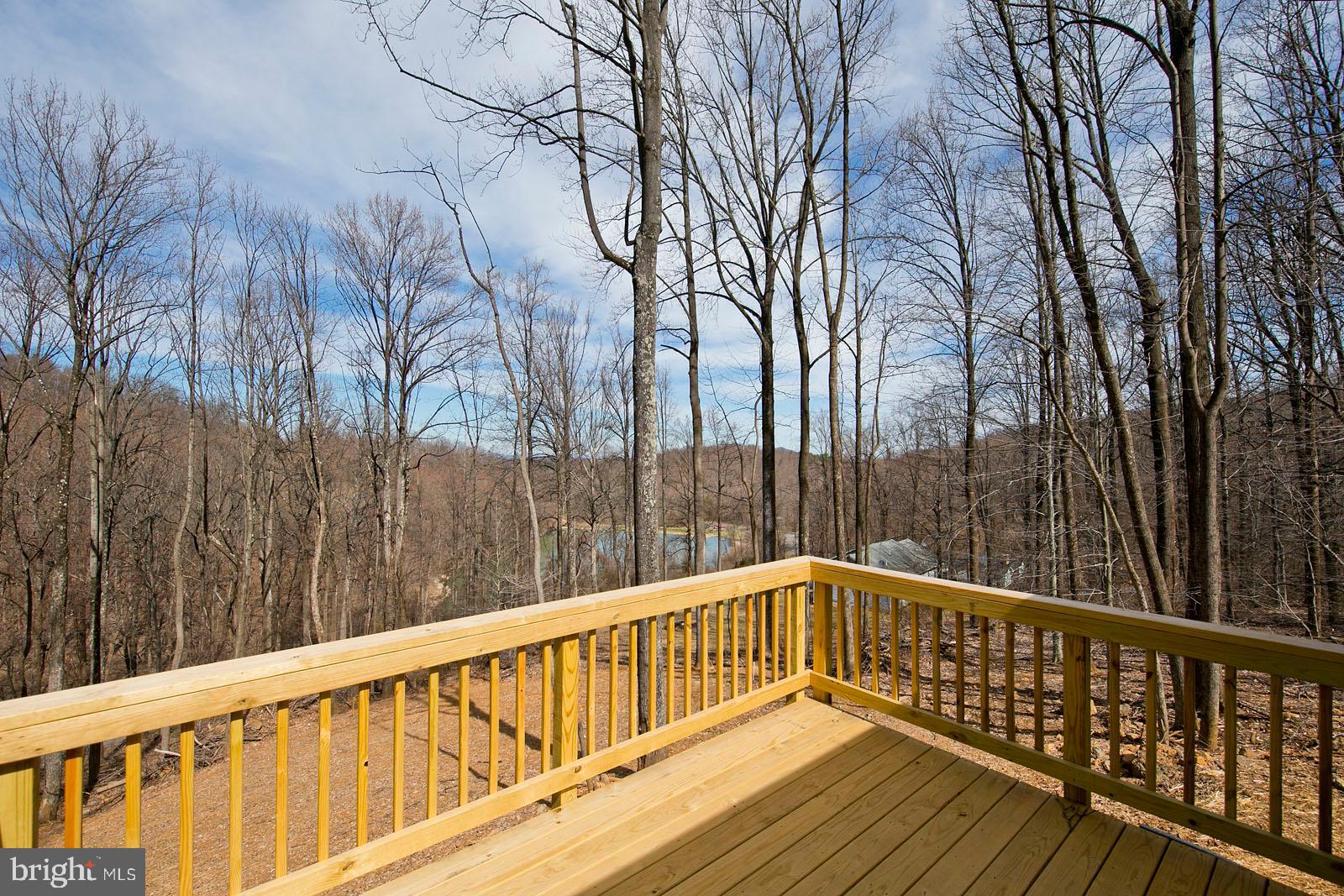 SHEN FARMS MT LAKE - Residential