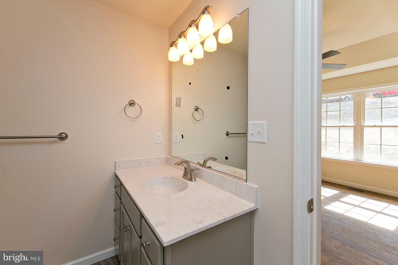 SHEN FARMS MT LAKE - Residential