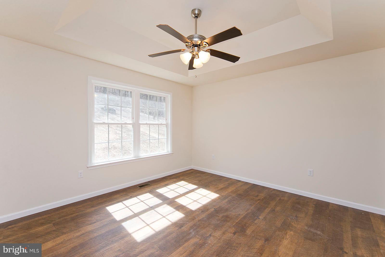 SHEN FARMS MT LAKE - Residential