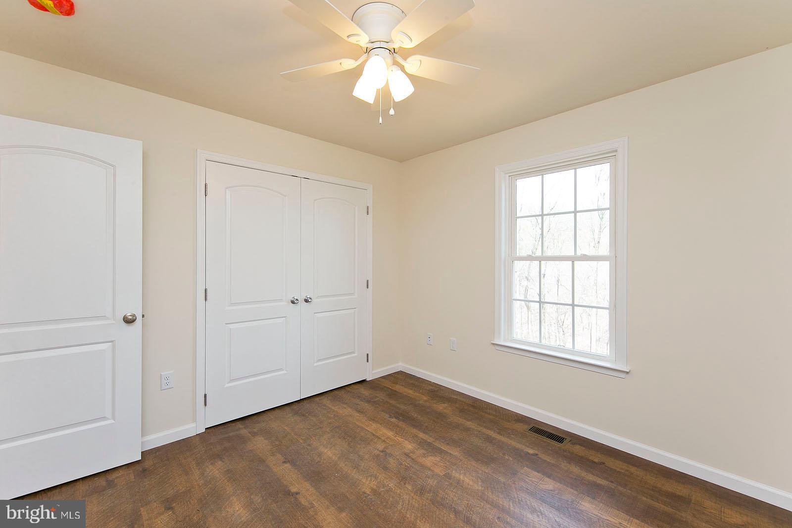 SHEN FARMS MT LAKE - Residential