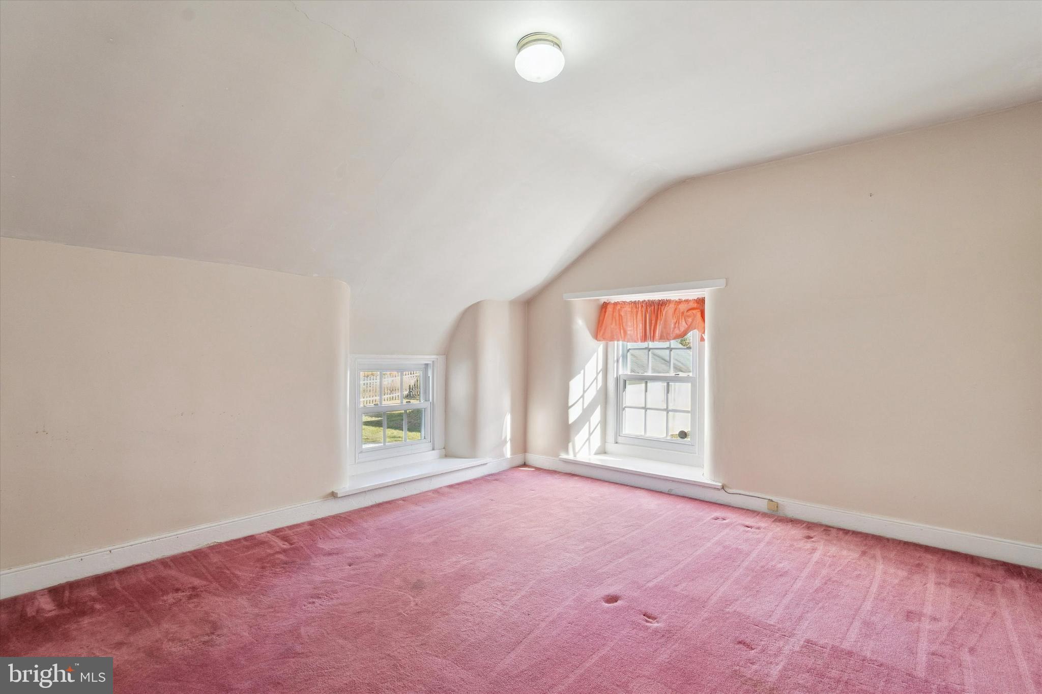 ELKINS PARK - Residential