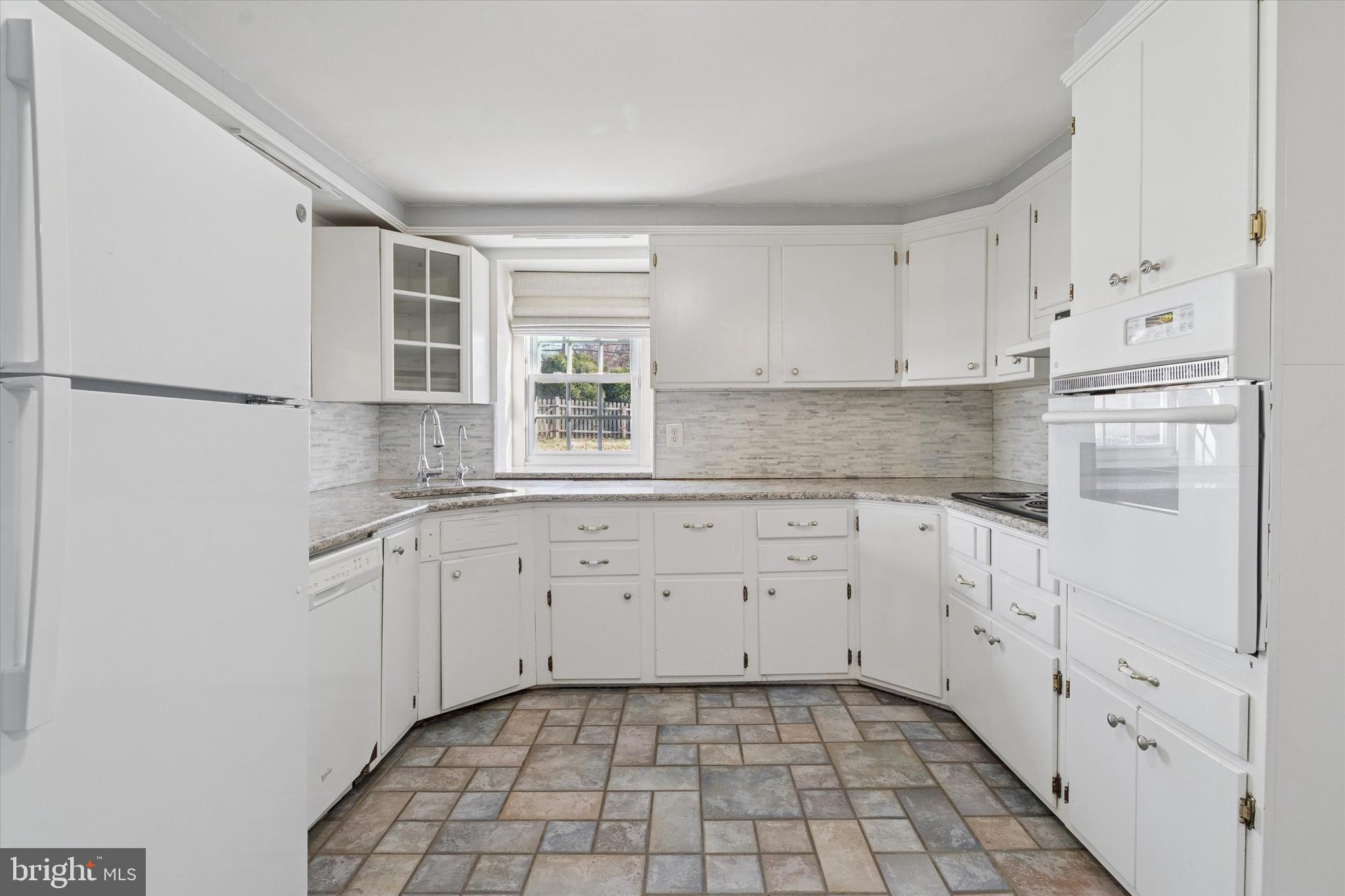 ELKINS PARK - Residential