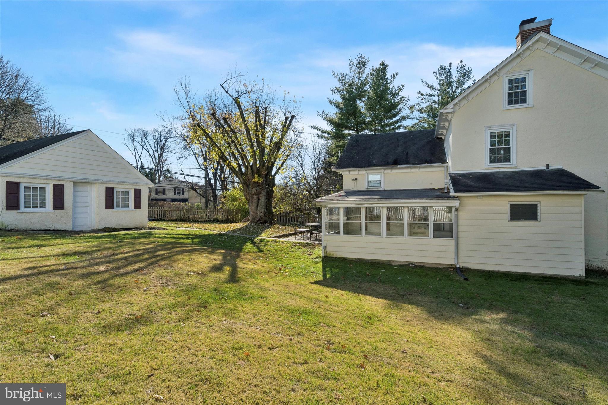 ELKINS PARK - Residential