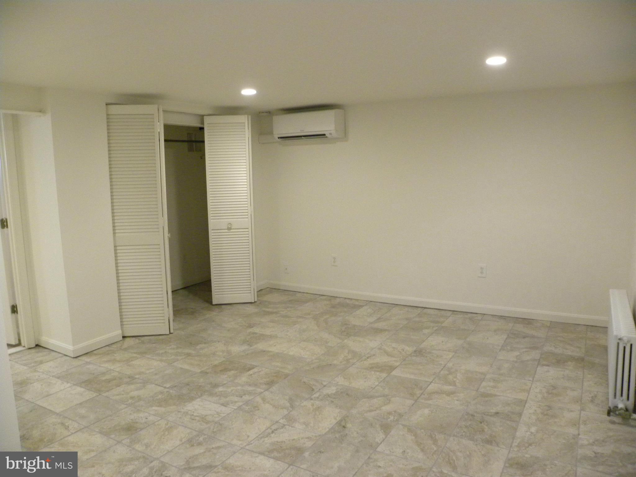 OLD TOWN ALEXANDRIA - Residential Lease