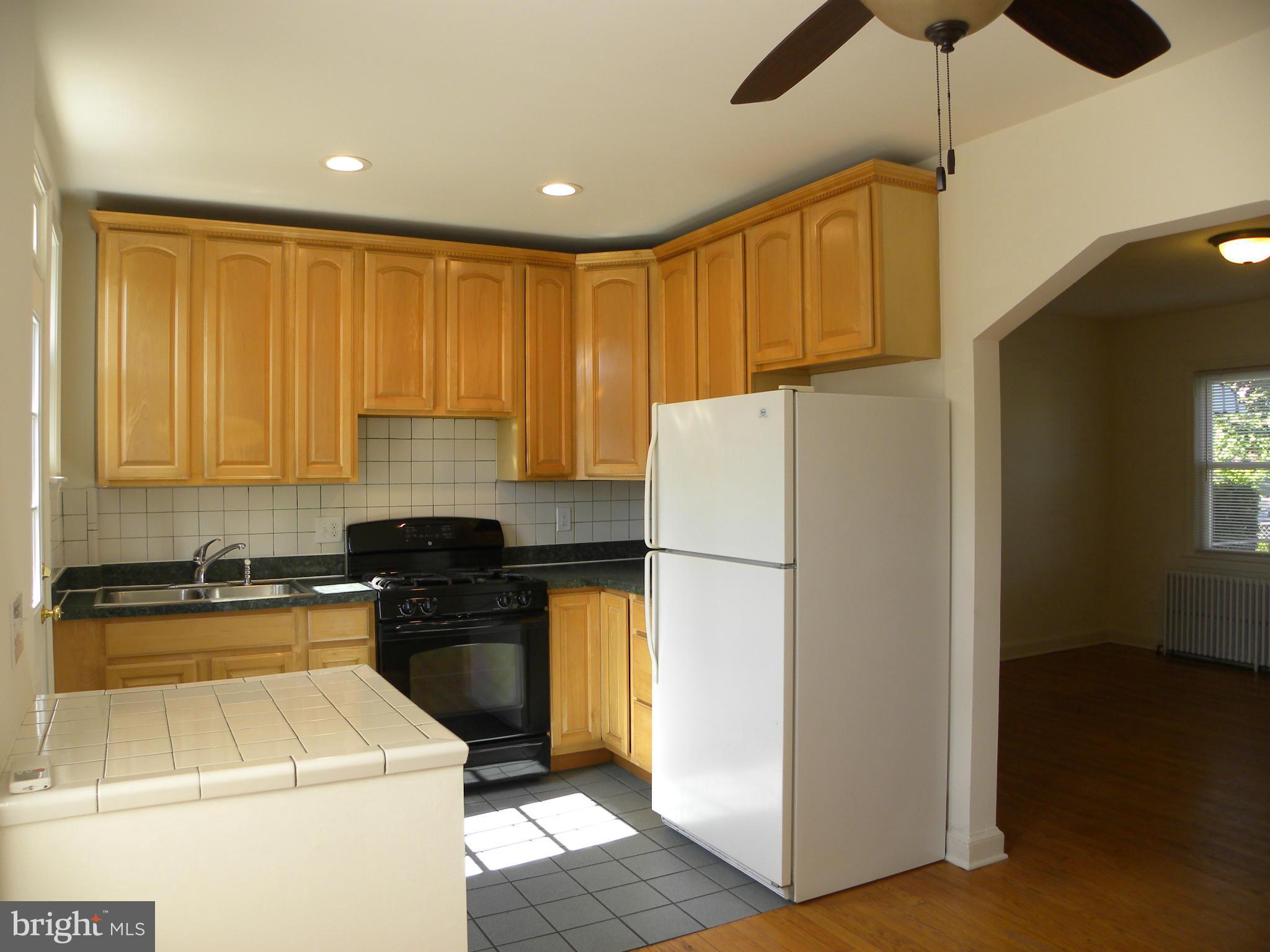 OLD TOWN ALEXANDRIA - Residential Lease