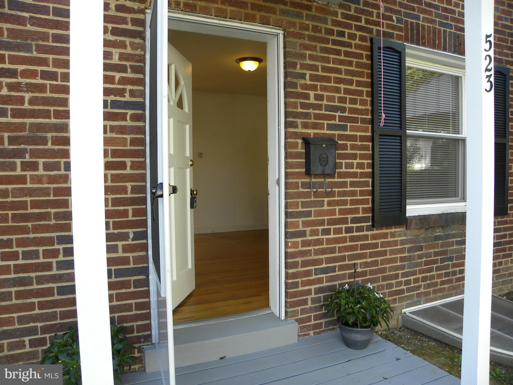 OLD TOWN ALEXANDRIA - Residential Lease