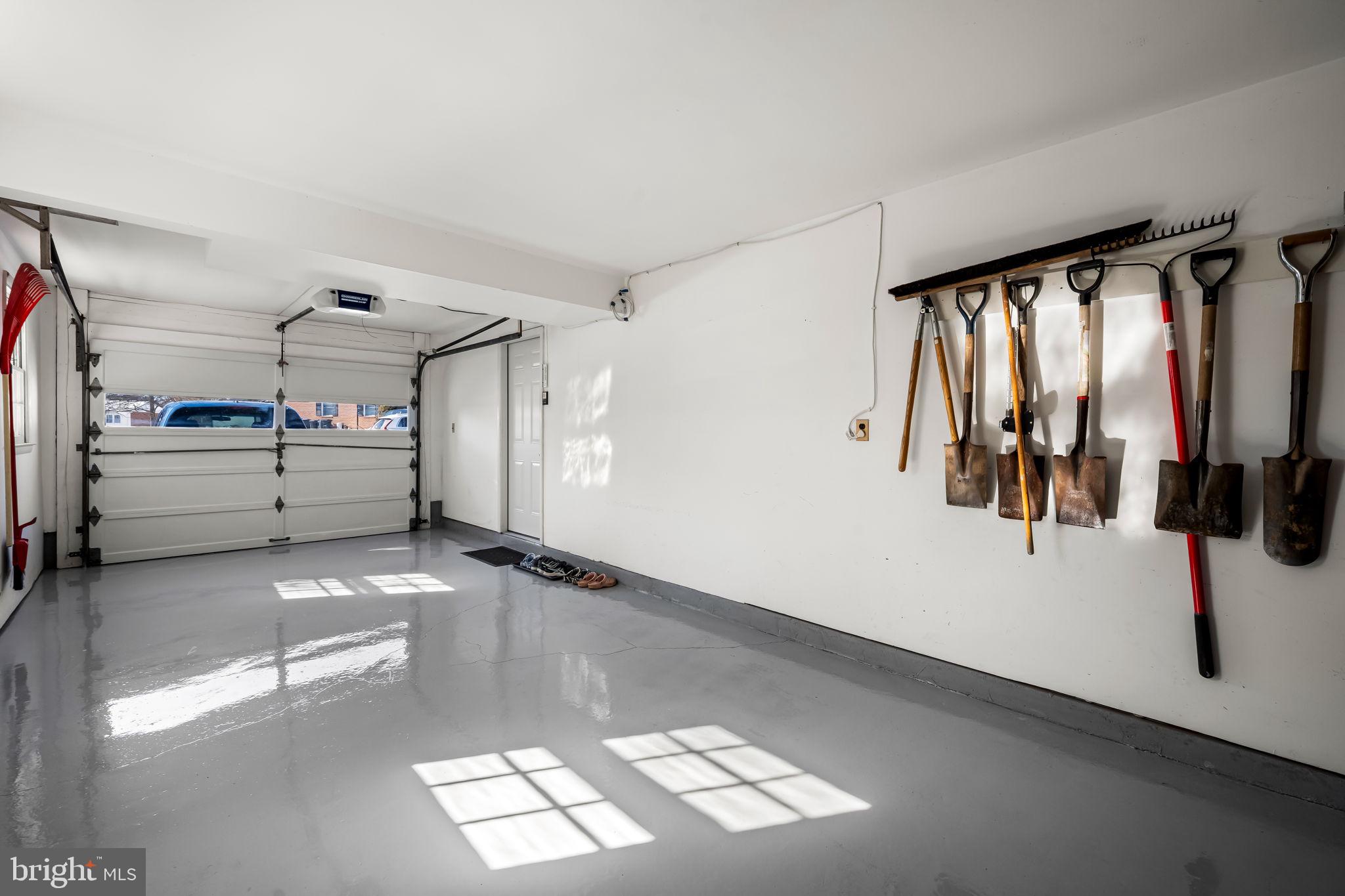 TALLWOOD - Residential