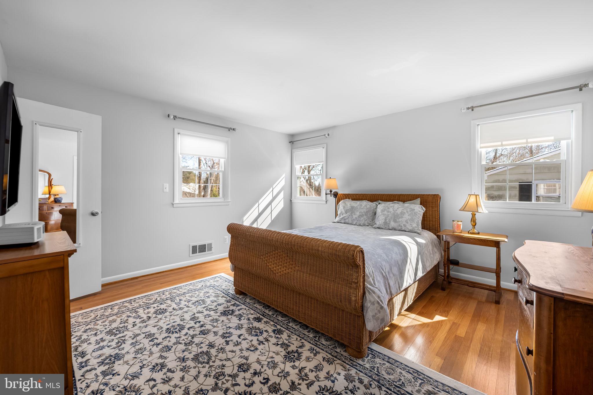 TALLWOOD - Residential