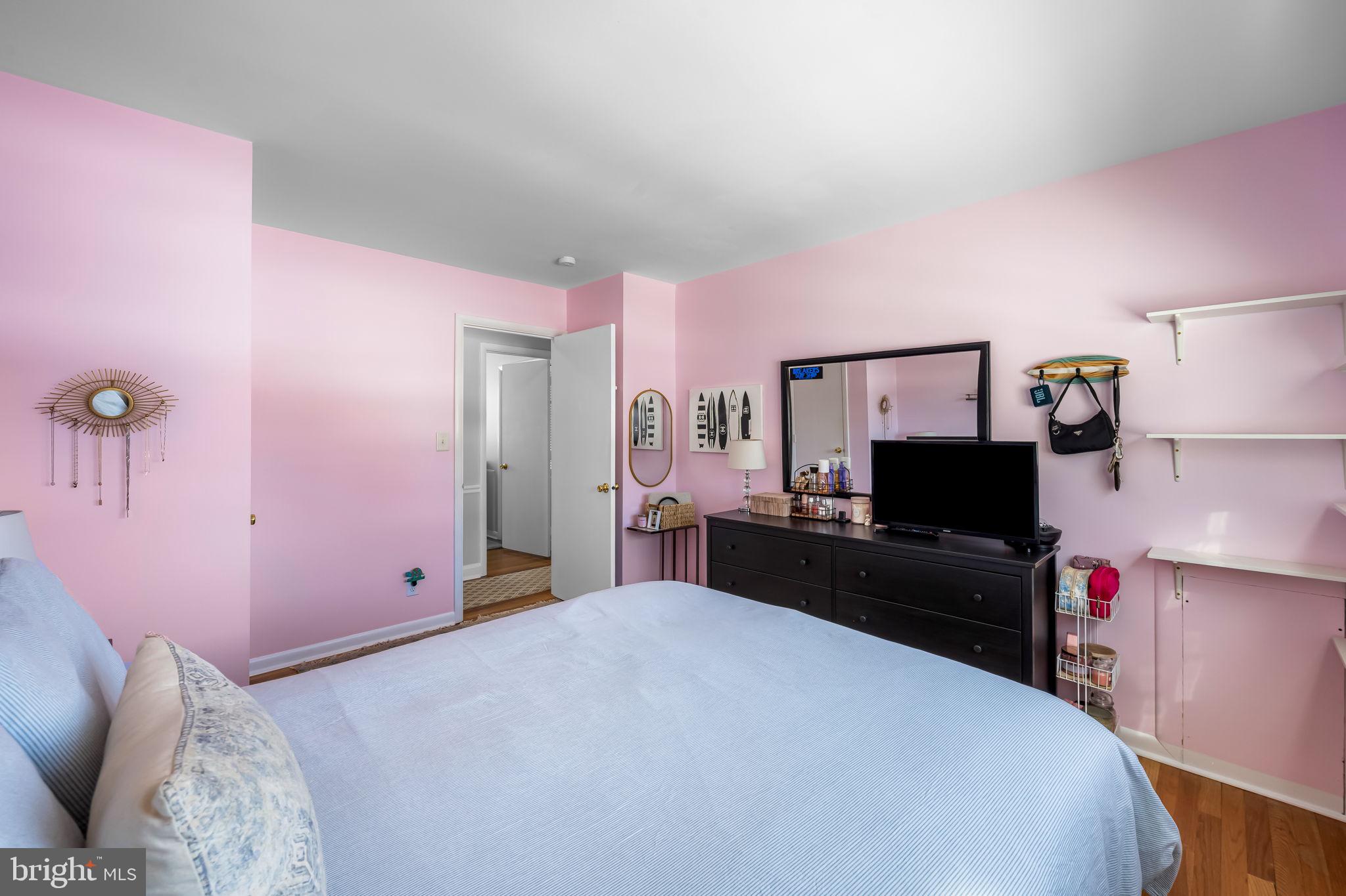 TALLWOOD - Residential