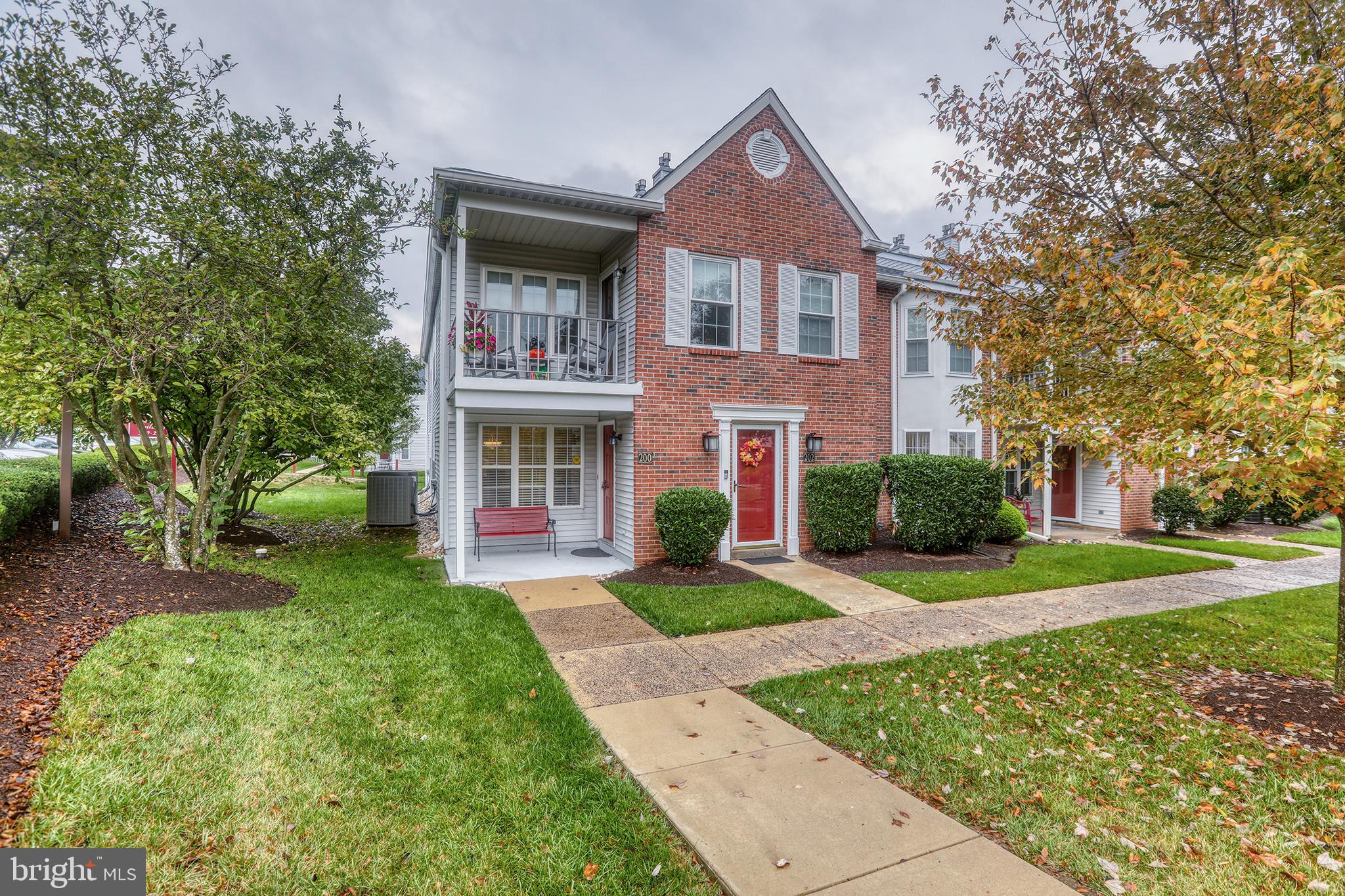 NEWTOWN GATE - Residential