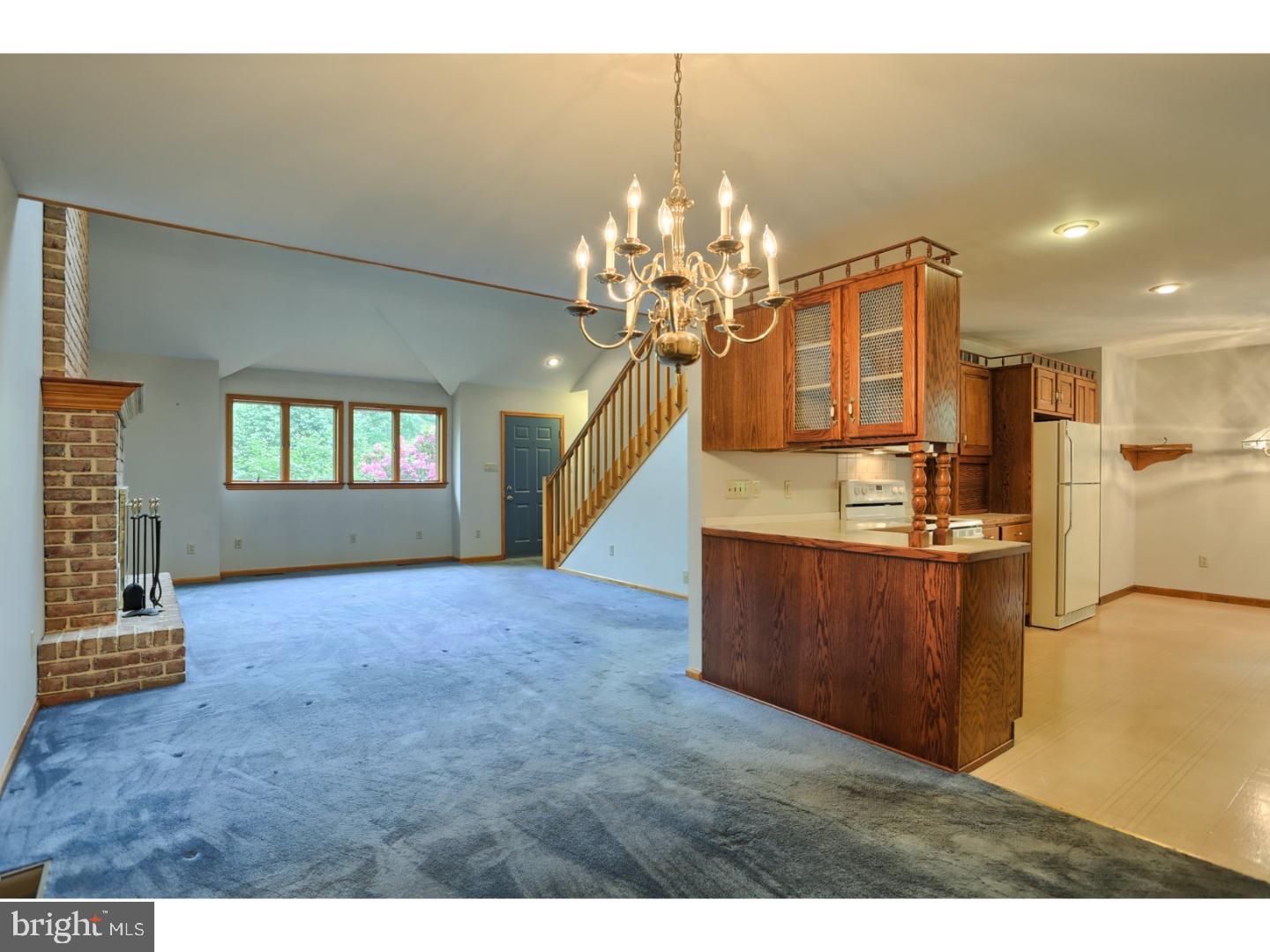 LAKE WYNONAH - Residential