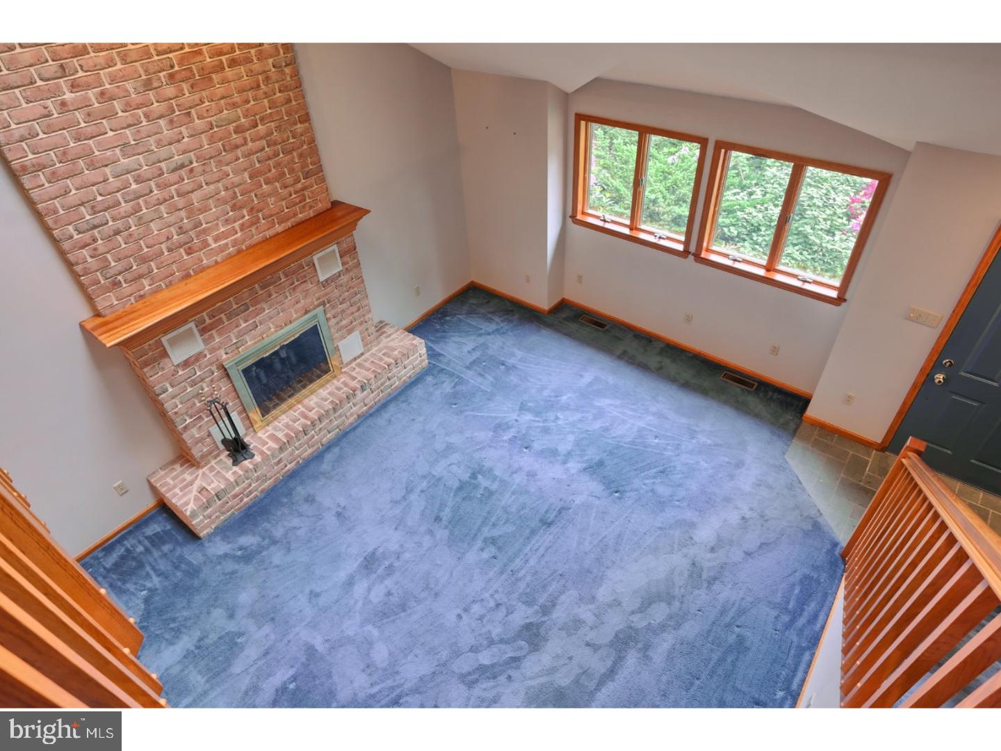 LAKE WYNONAH - Residential