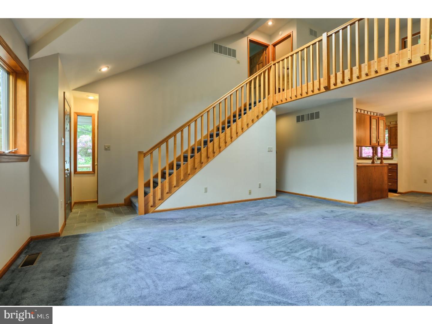 LAKE WYNONAH - Residential