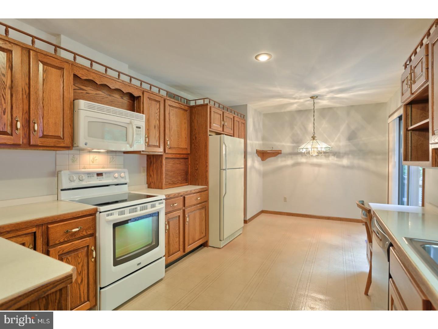 LAKE WYNONAH - Residential