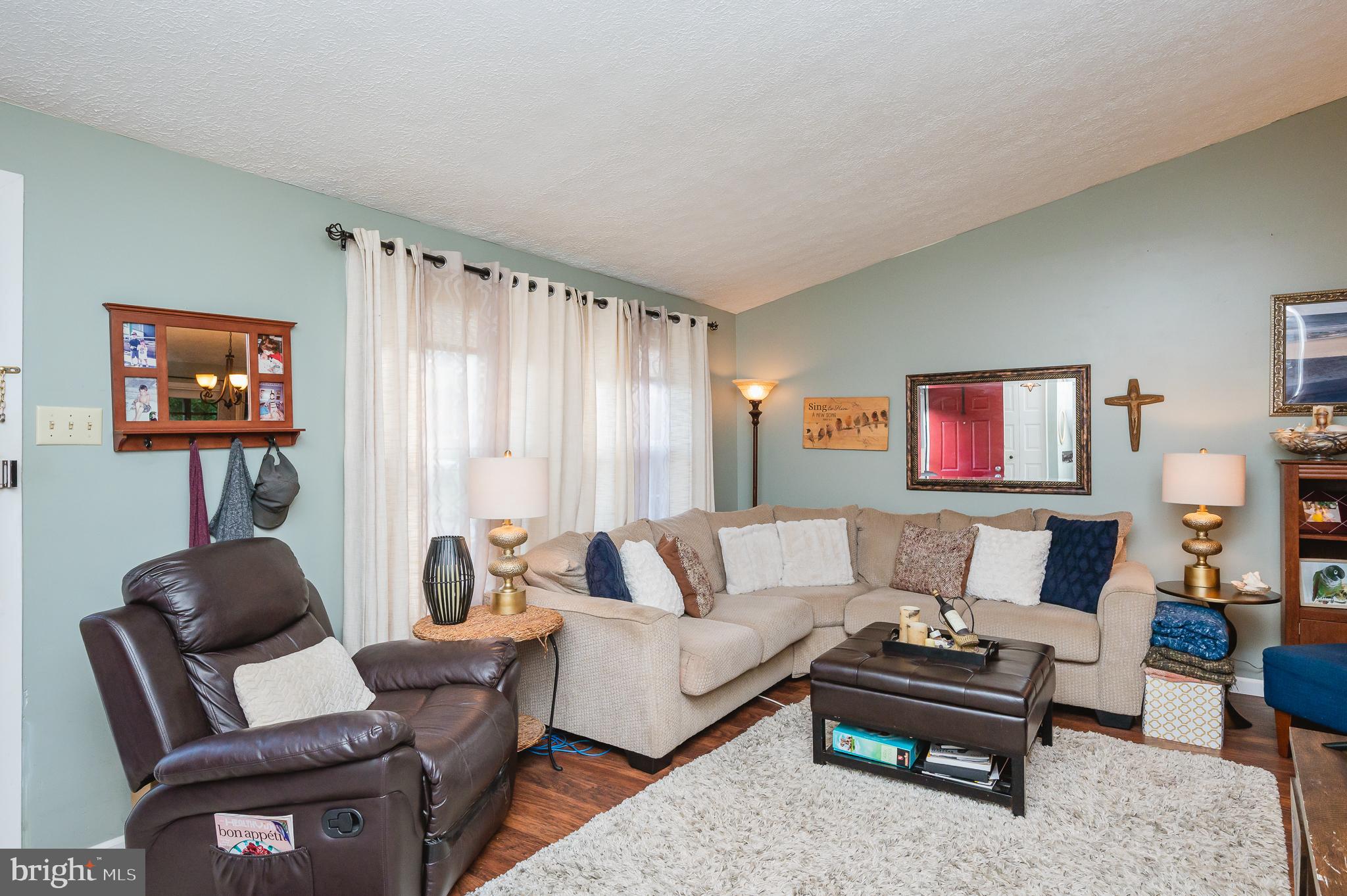 HARFORD WOODS - Residential