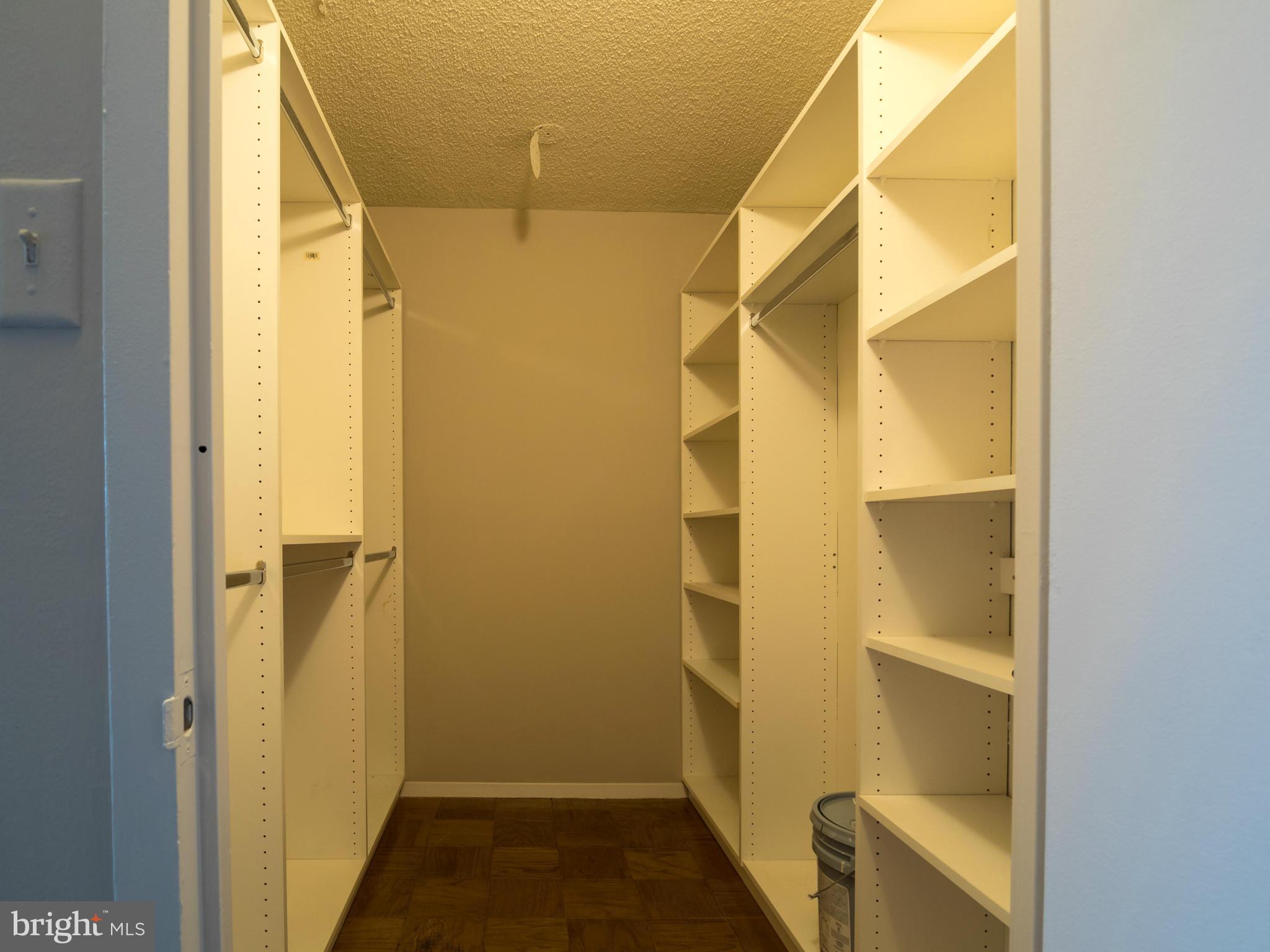 PROMENADE TOWERS - Residential Lease