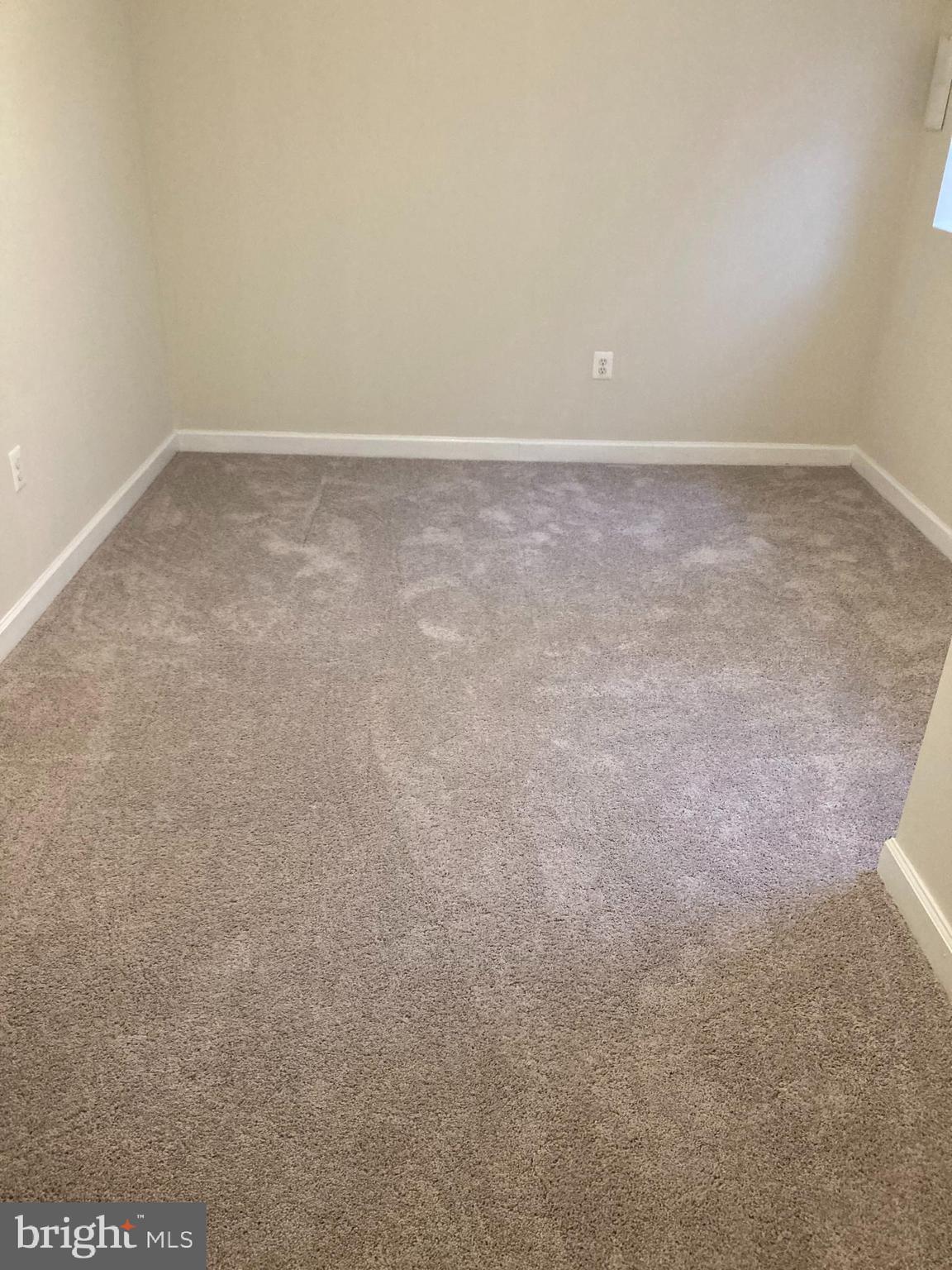 KINGS GRANT - Residential Lease