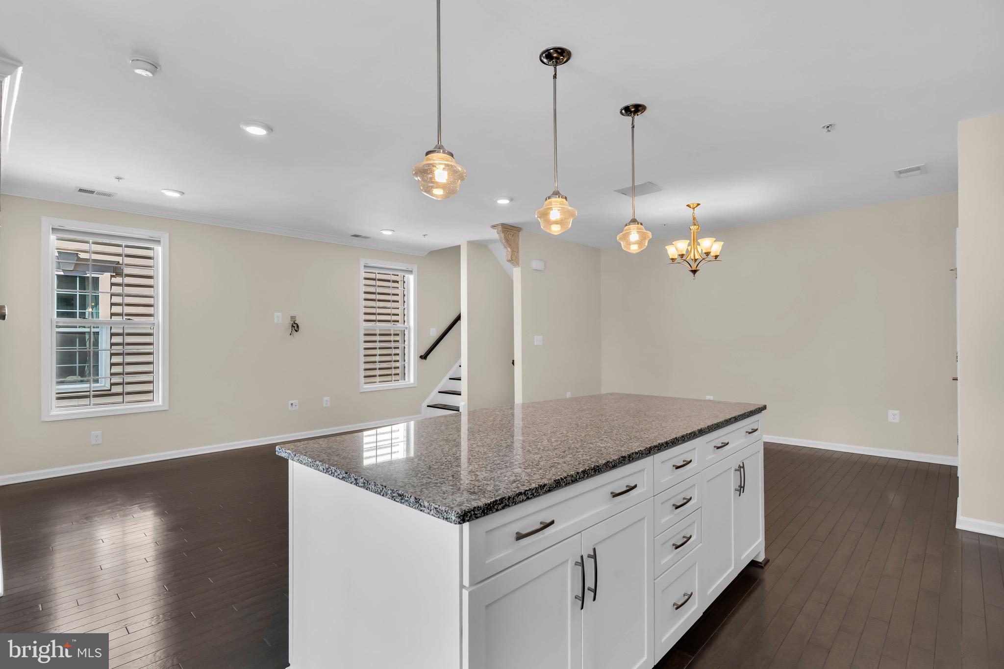 RIDGES AT LOUDOUN VALLEY - Residential