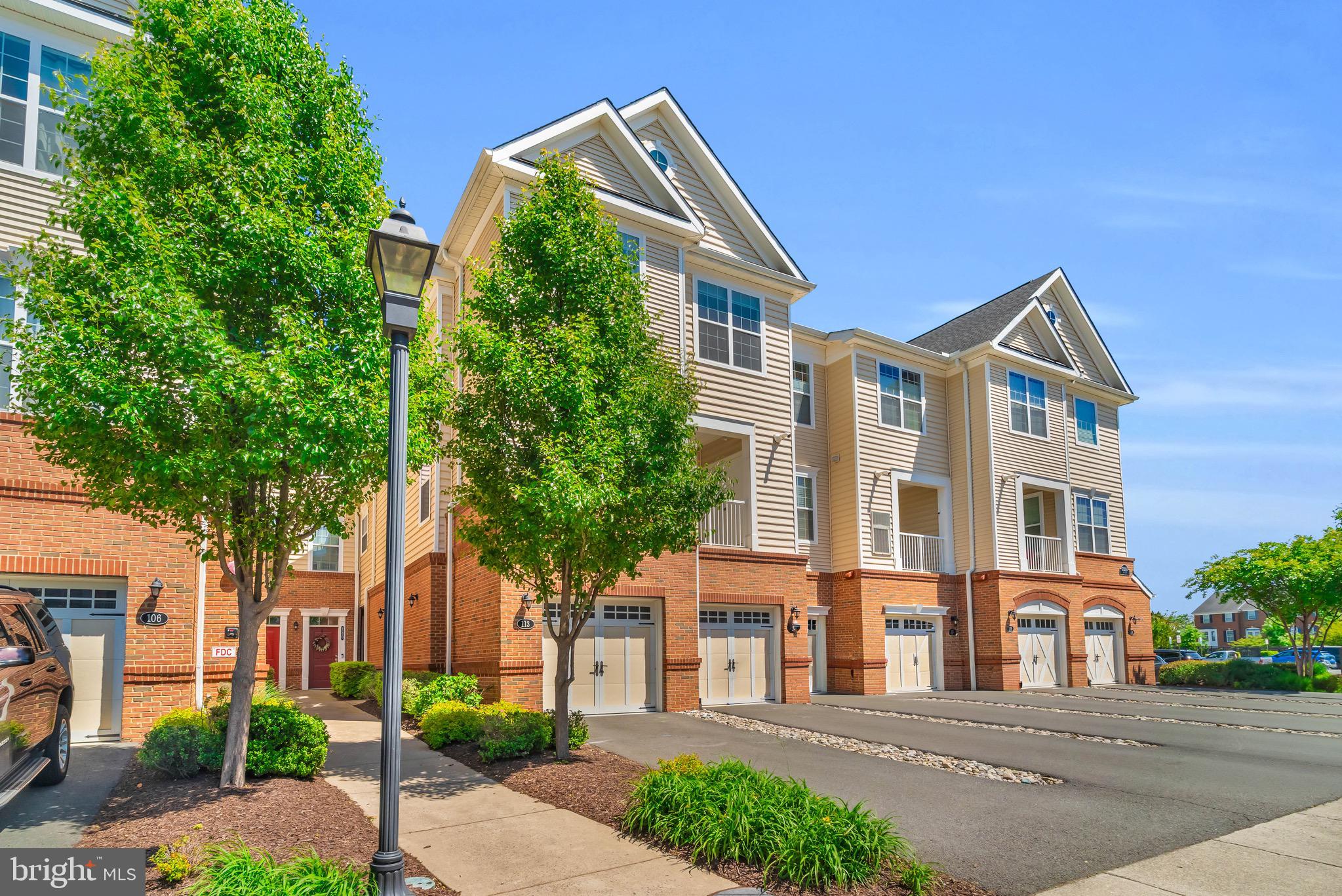 RIDGES AT LOUDOUN VALLEY - Residential