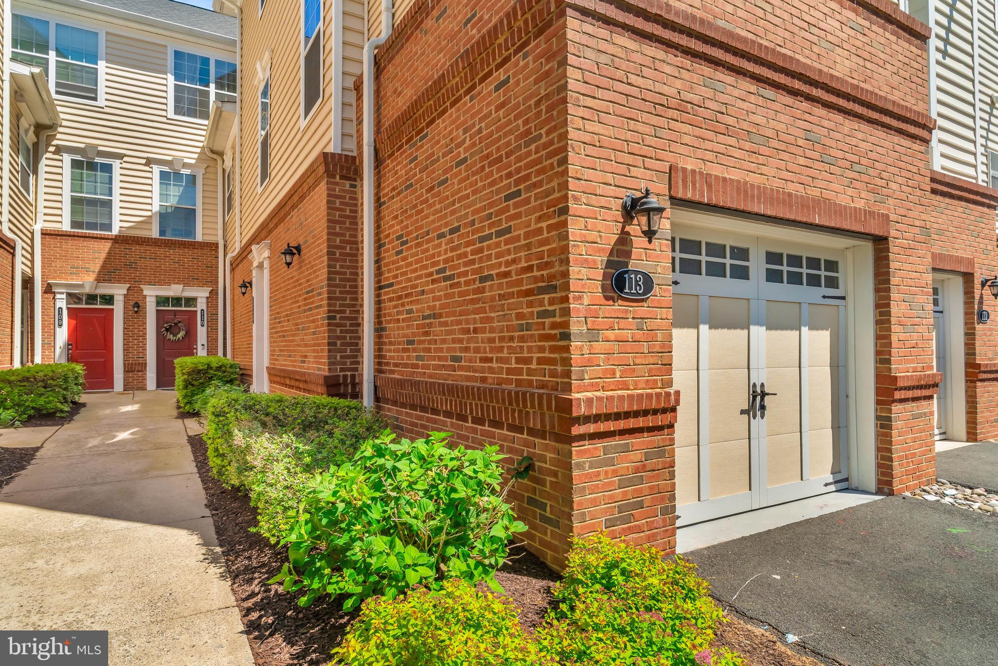RIDGES AT LOUDOUN VALLEY - Residential