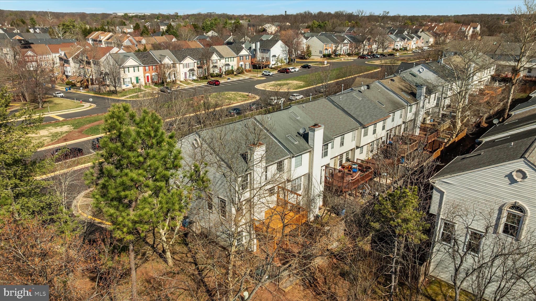 SULLY STATION - Residential