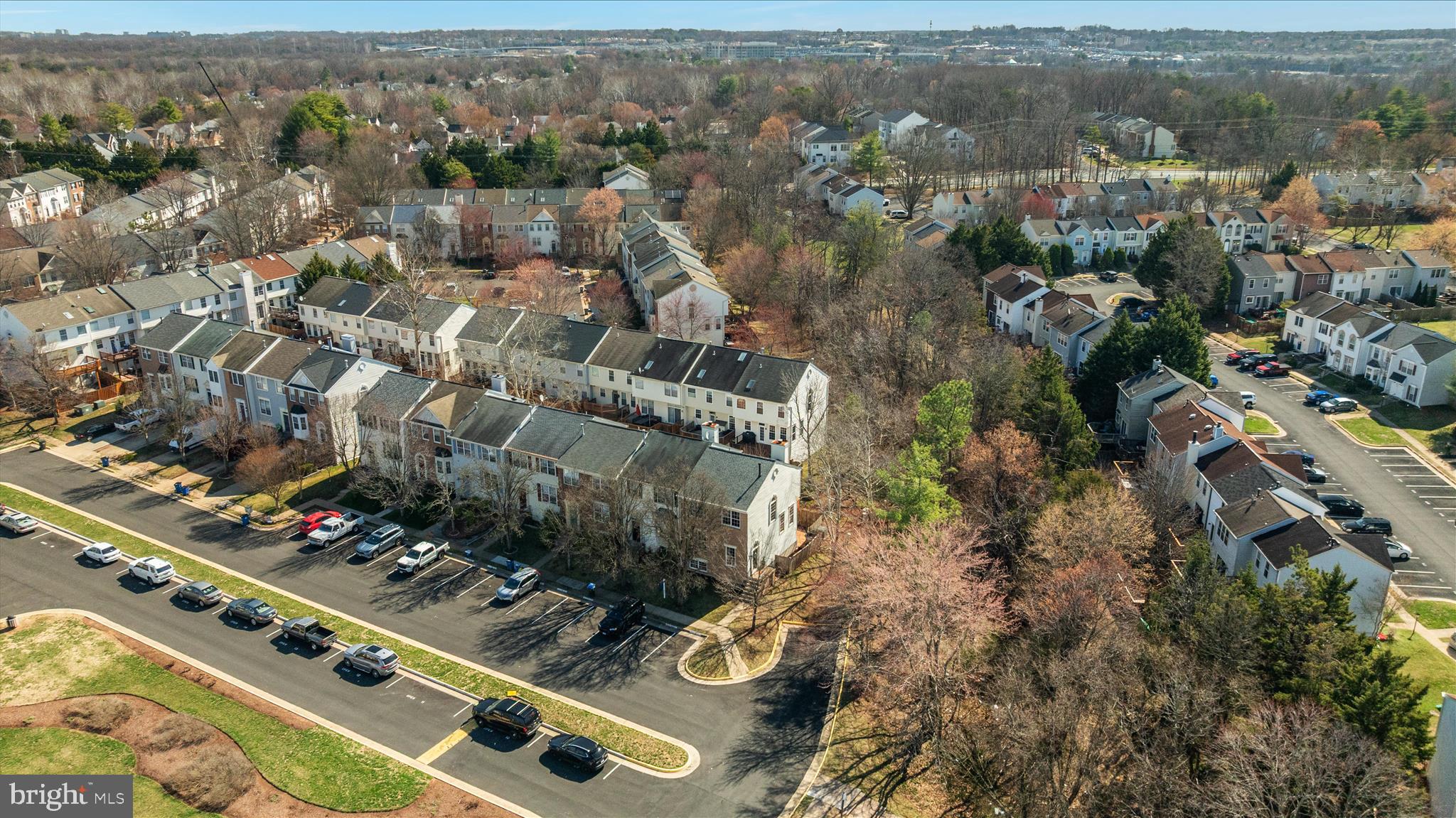 SULLY STATION - Residential