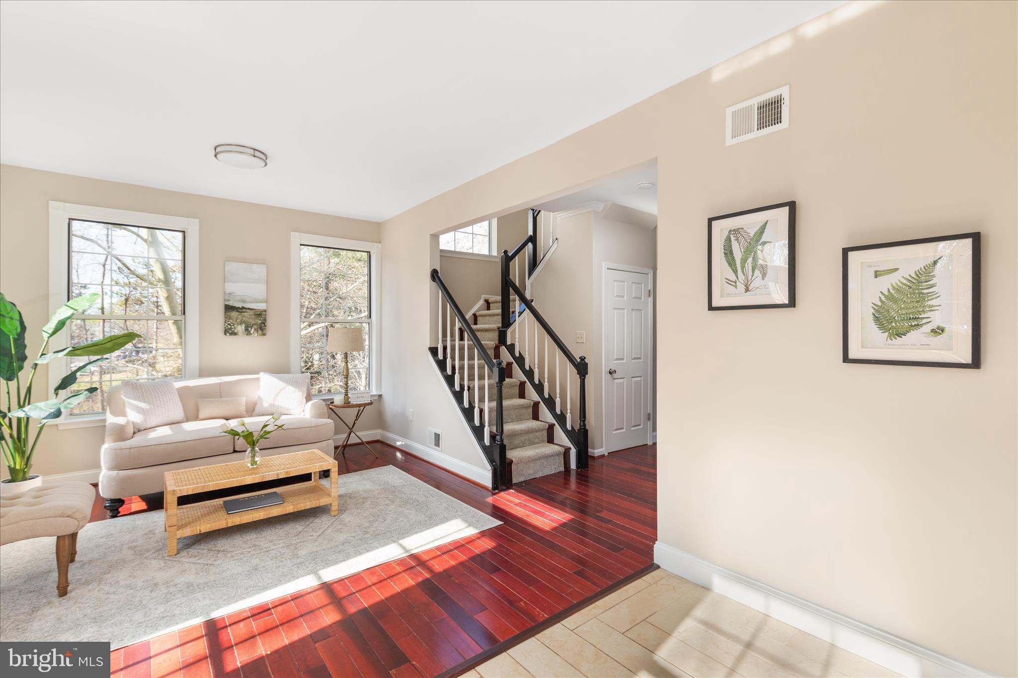 SULLY STATION - Residential