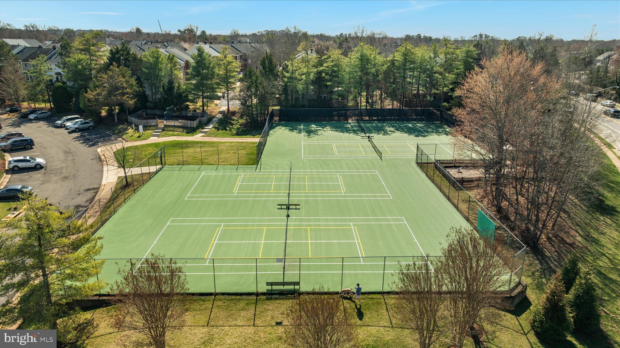 SULLY STATION - Residential