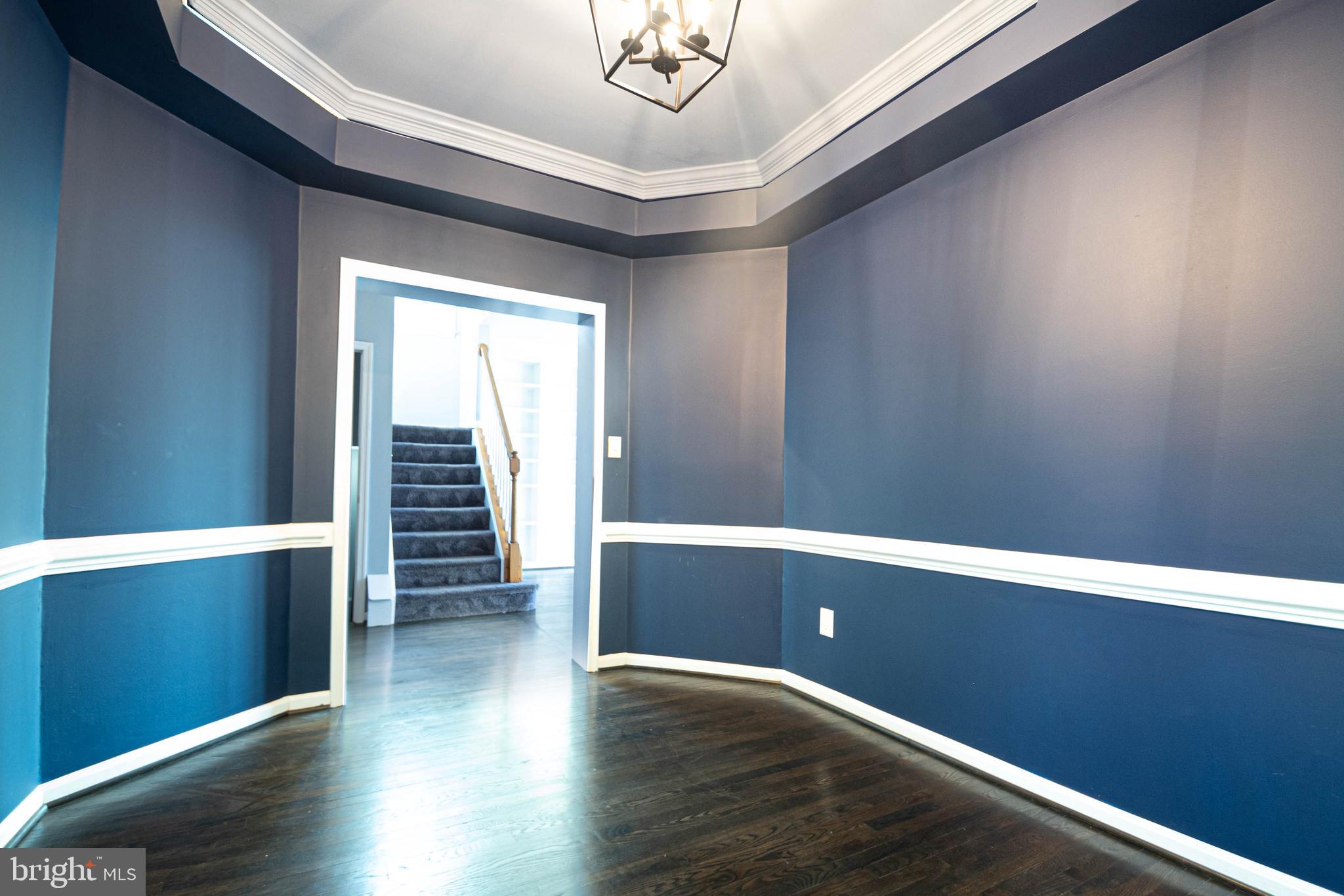 KENTLANDS - Residential