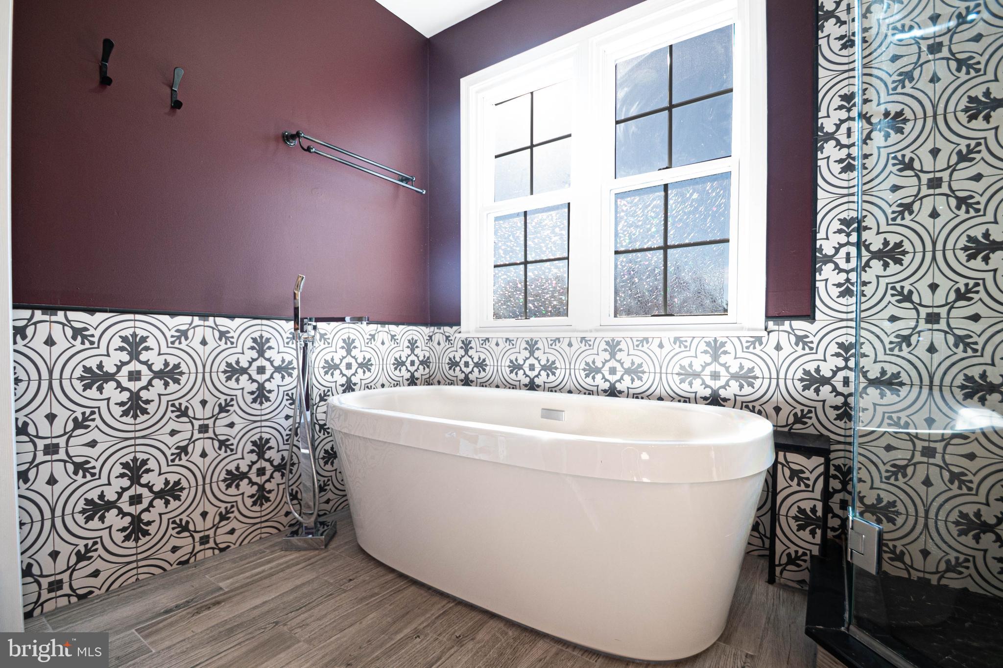 KENTLANDS - Residential