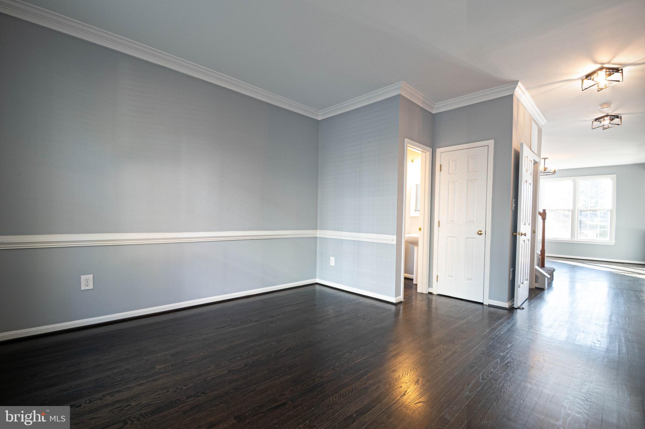 KENTLANDS - Residential