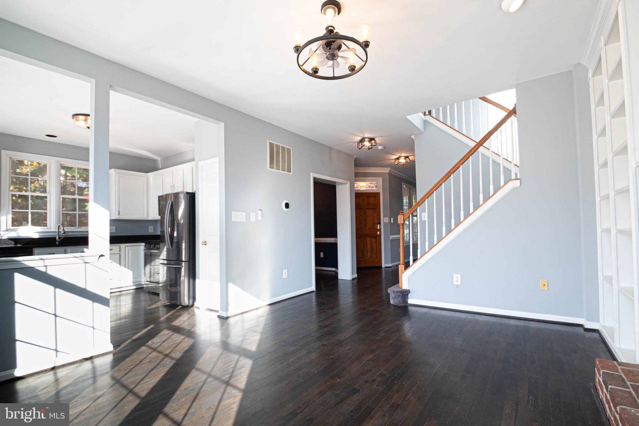 KENTLANDS - Residential