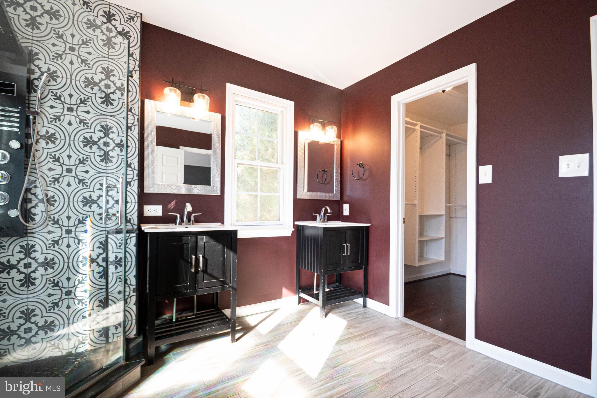 KENTLANDS - Residential