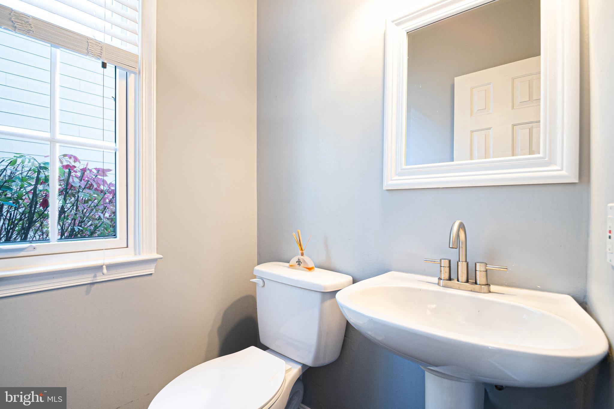 KENTLANDS - Residential