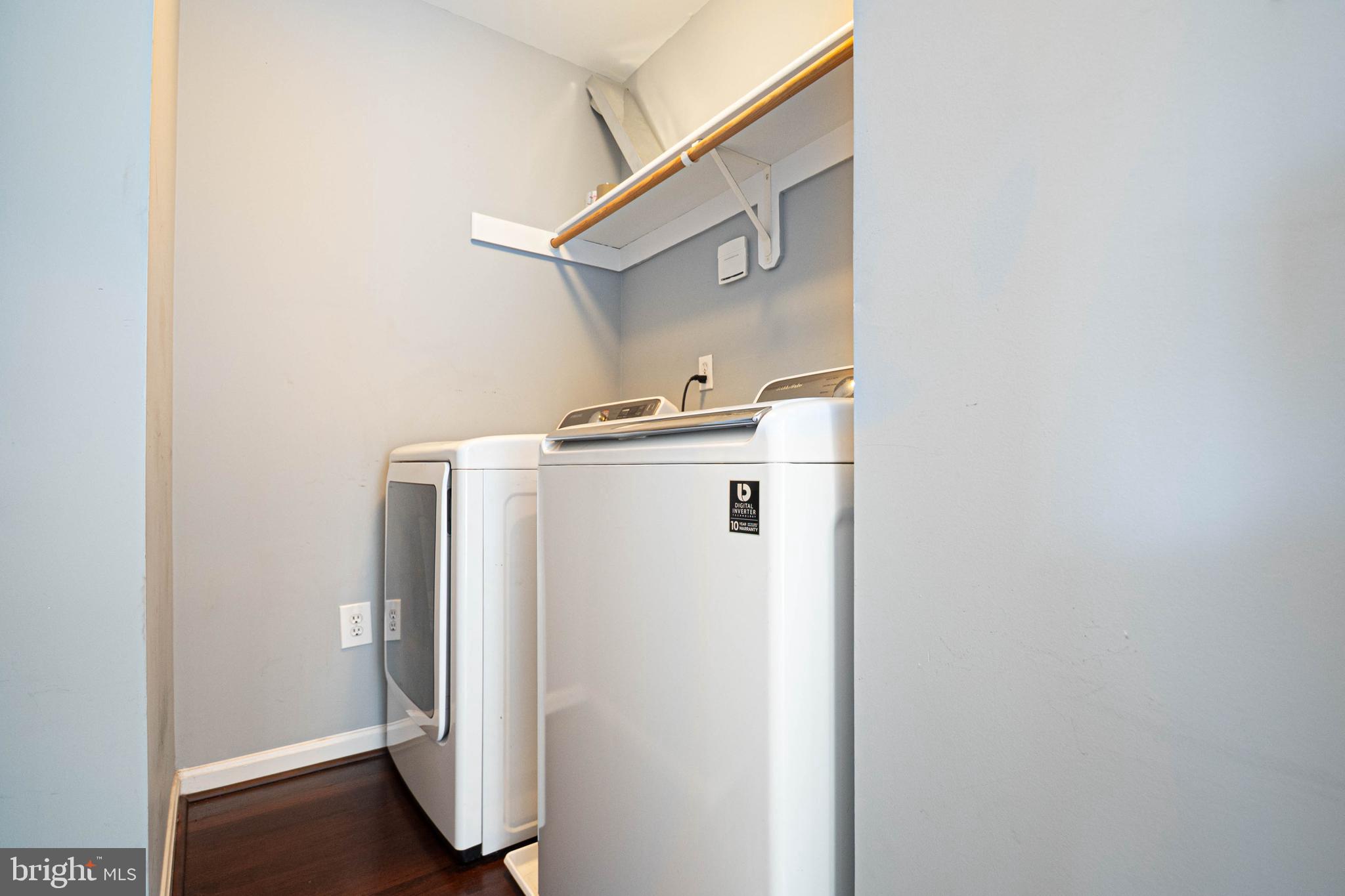 KENTLANDS - Residential