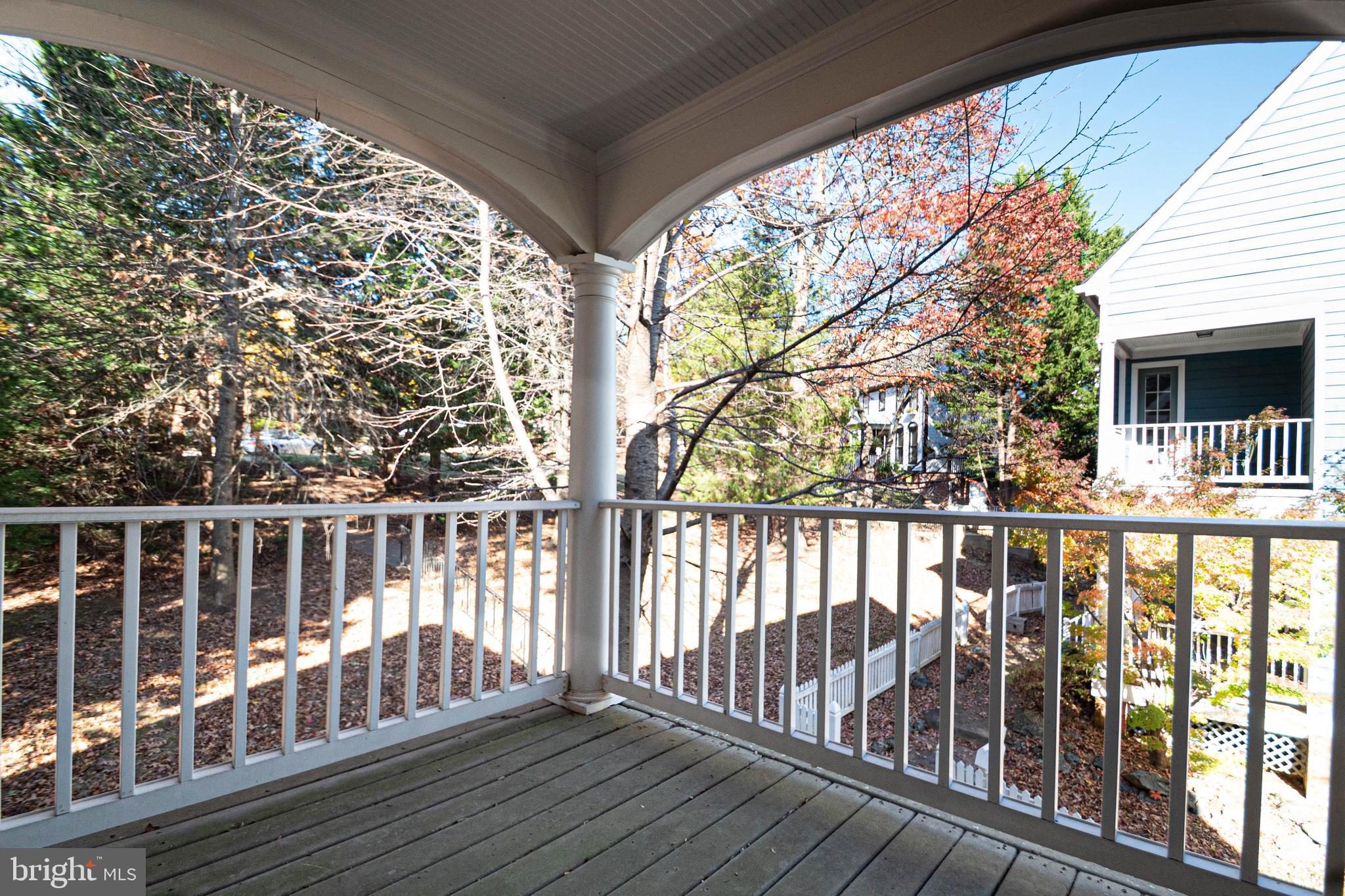 KENTLANDS - Residential