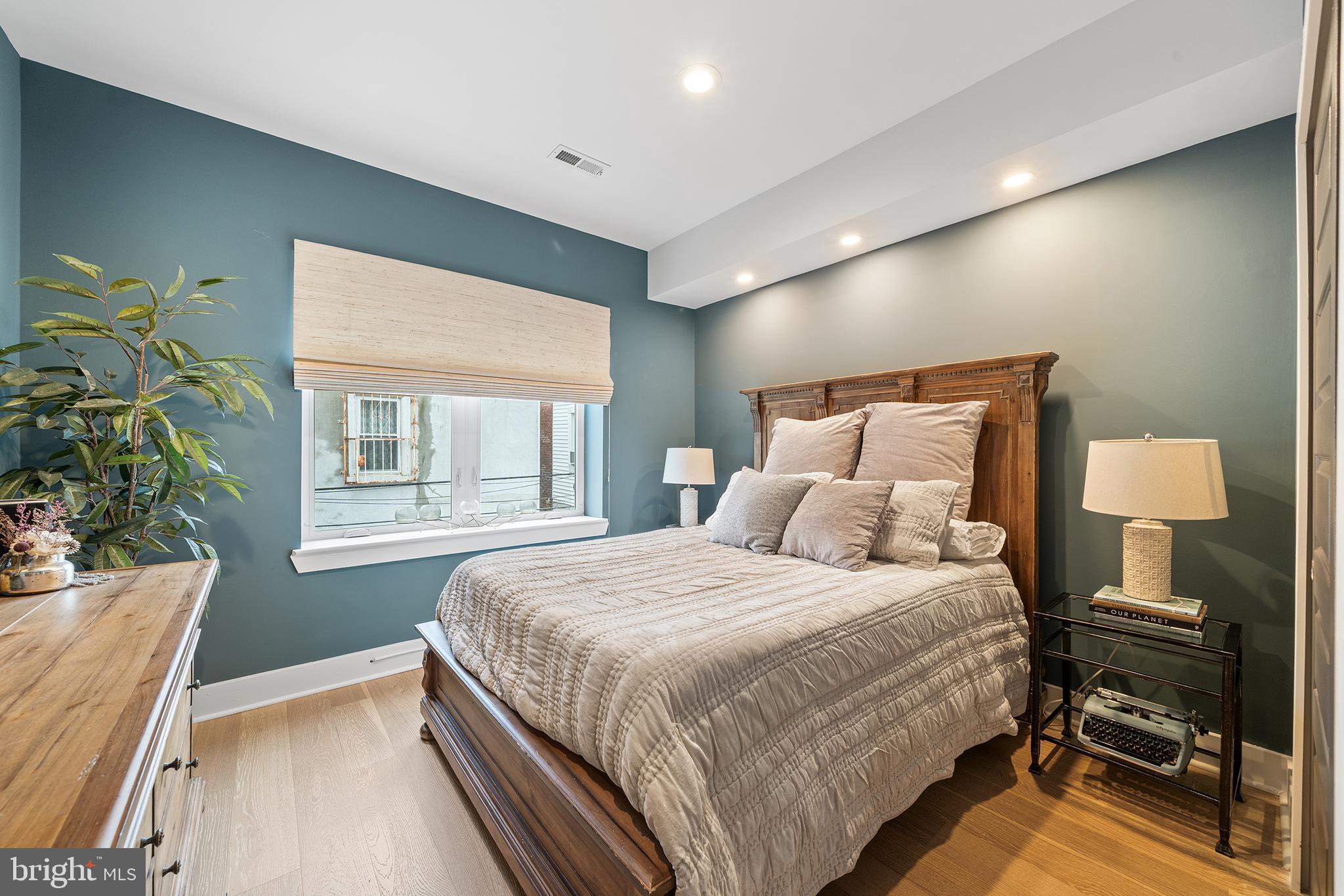 PASSYUNK SQUARE - Residential