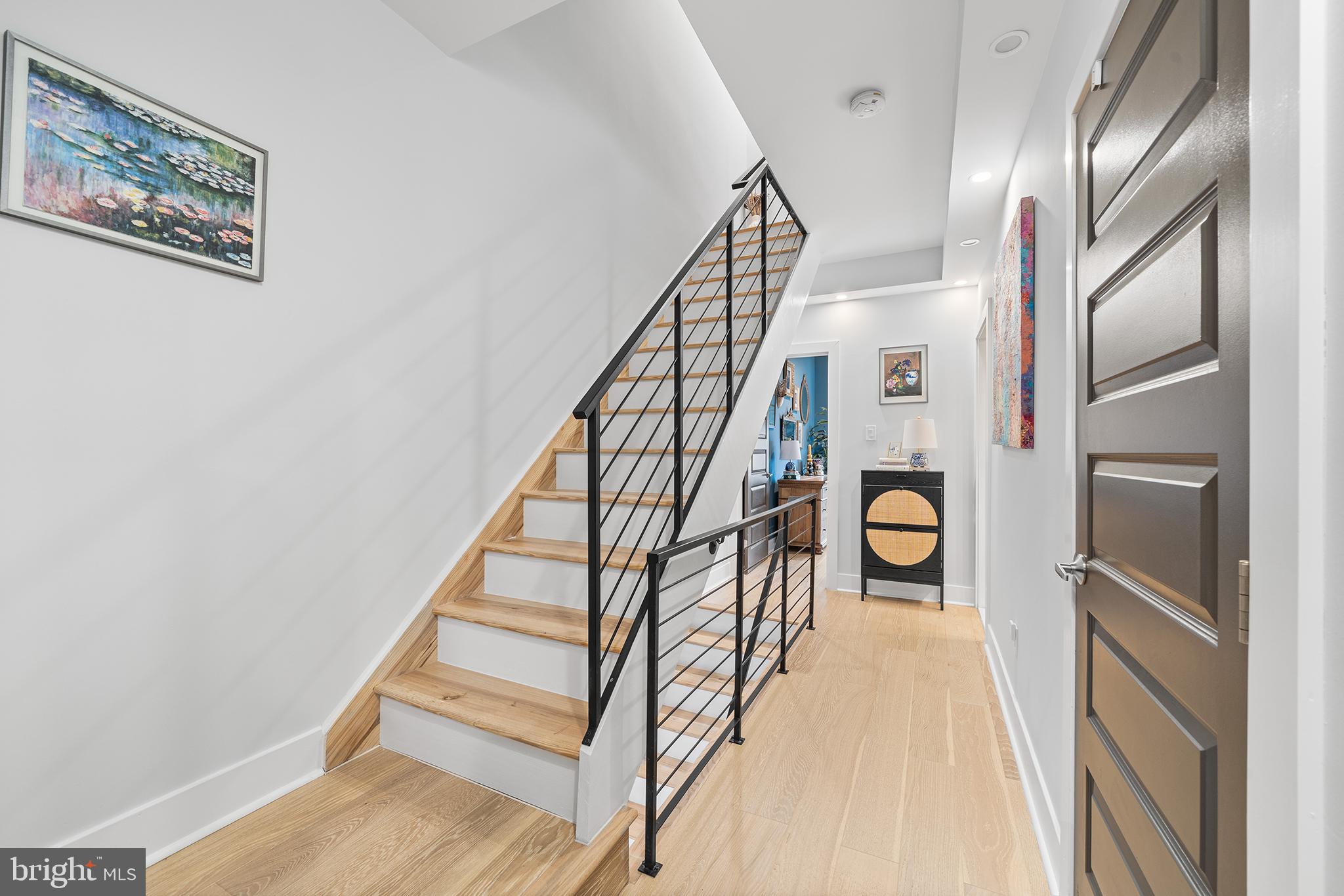 PASSYUNK SQUARE - Residential