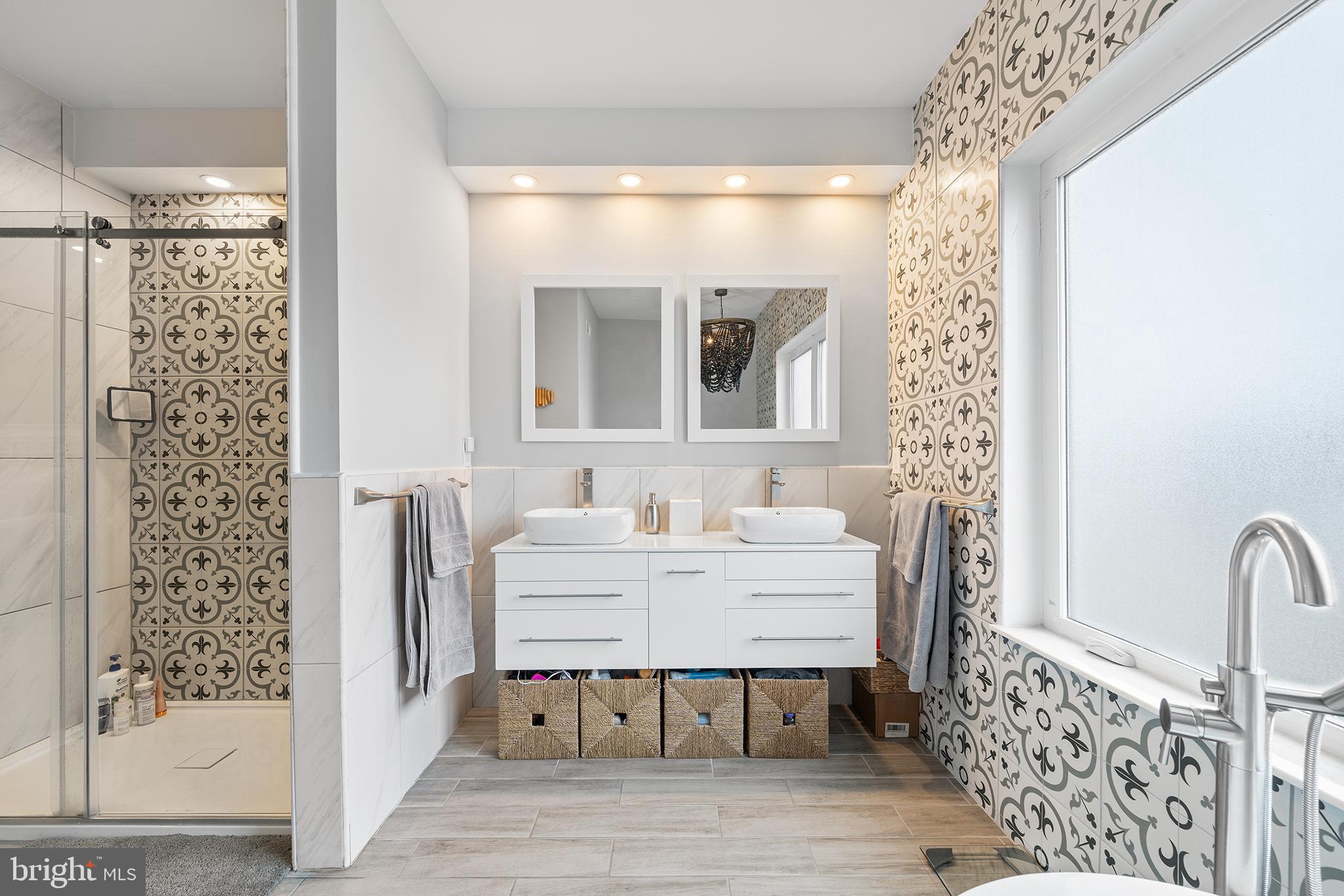 PASSYUNK SQUARE - Residential