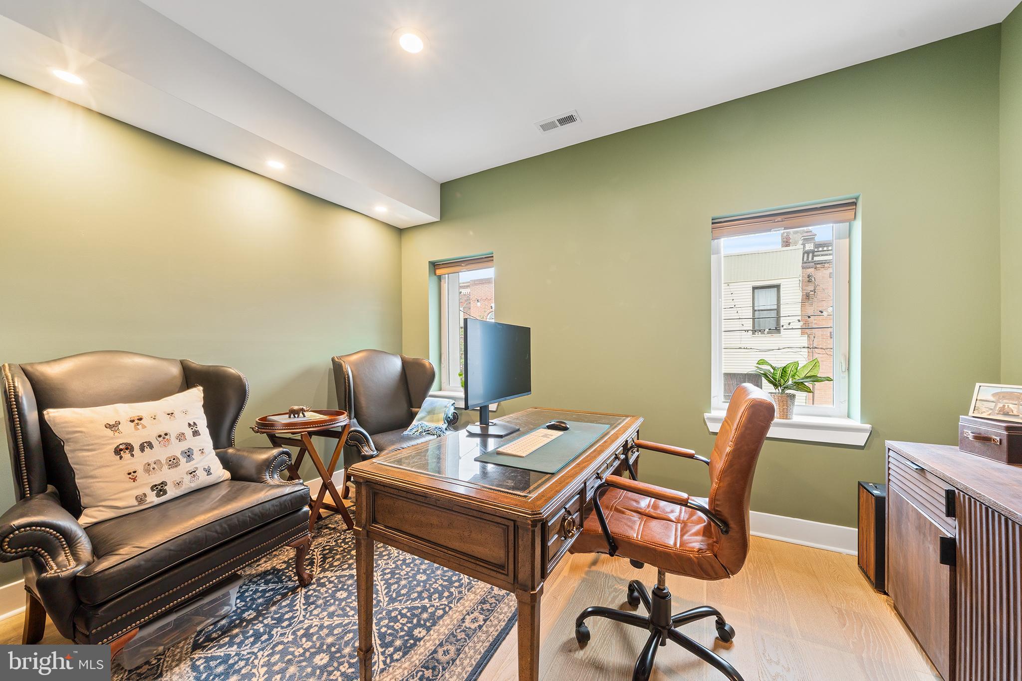 PASSYUNK SQUARE - Residential