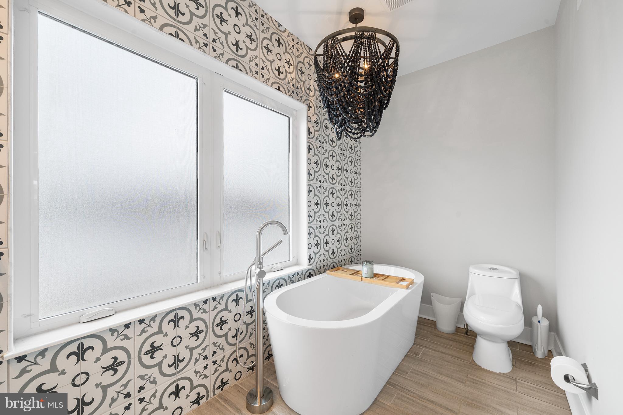 PASSYUNK SQUARE - Residential