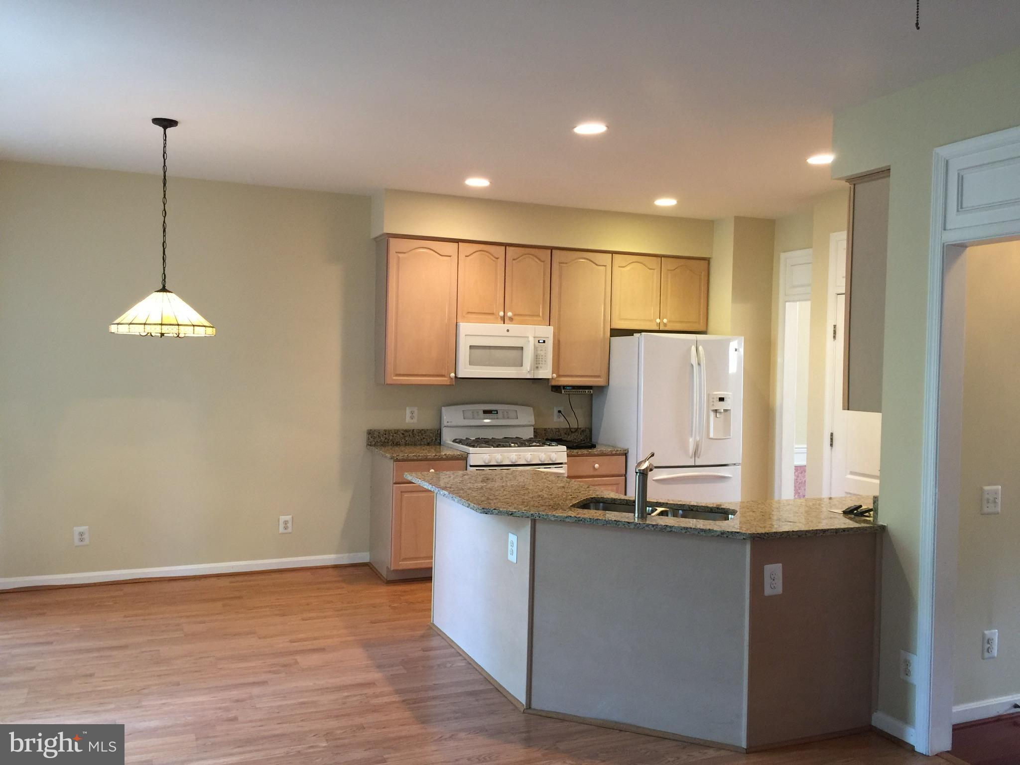 POTOMAC LAKES - Residential Lease