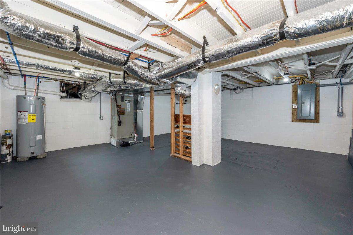 WASHINGTON TWP - Residential