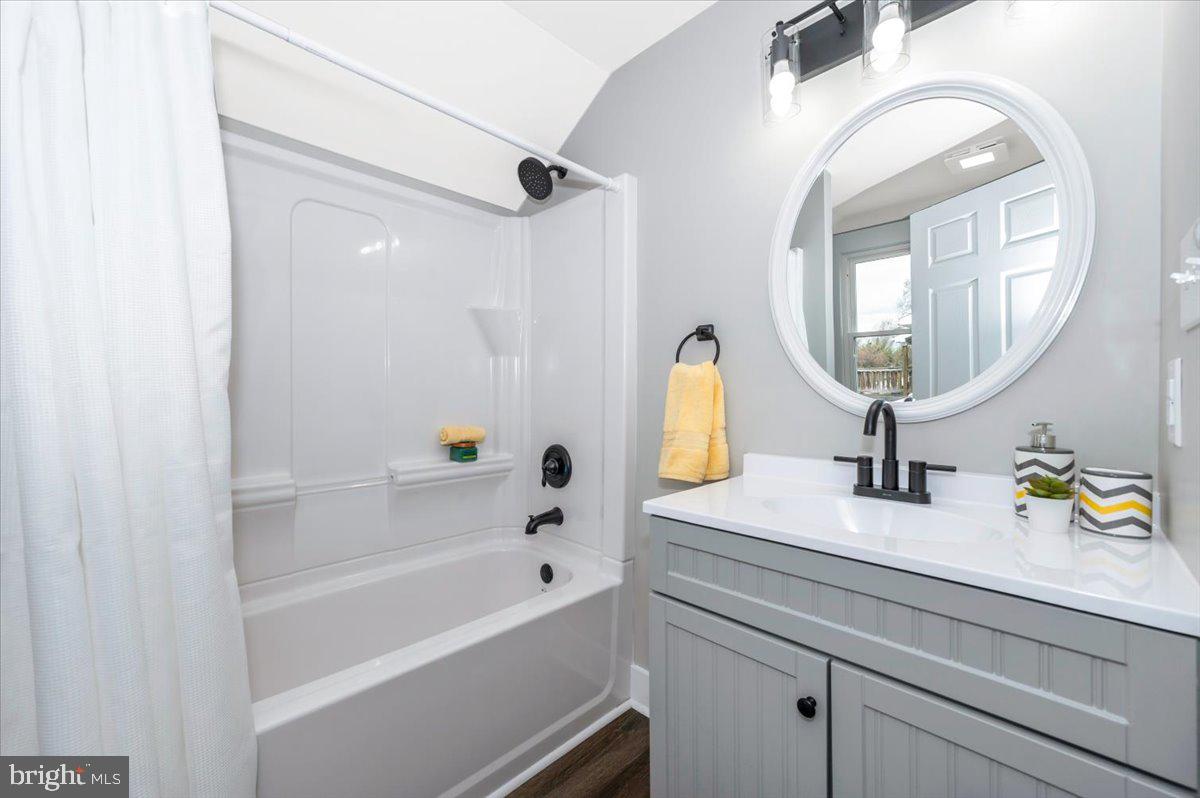 WASHINGTON TWP - Residential