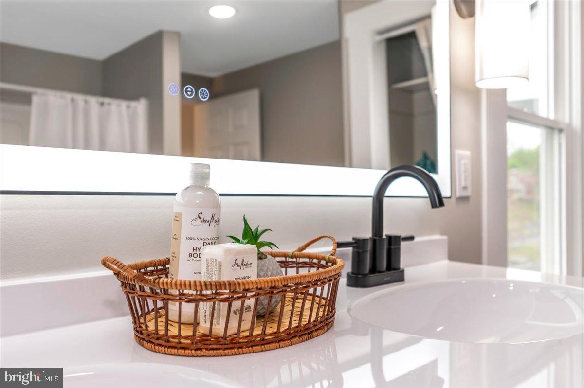 WASHINGTON TWP - Residential