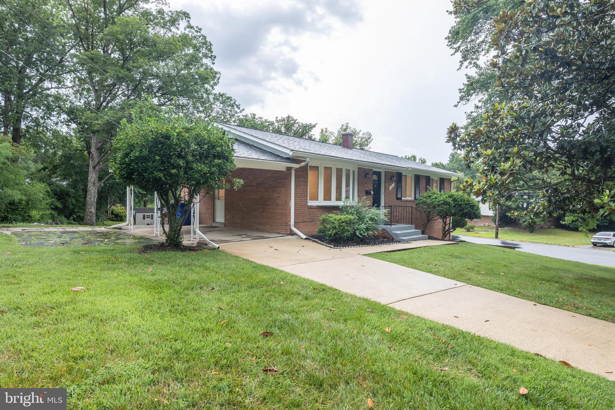 7411 WELLESLEY DRIVE